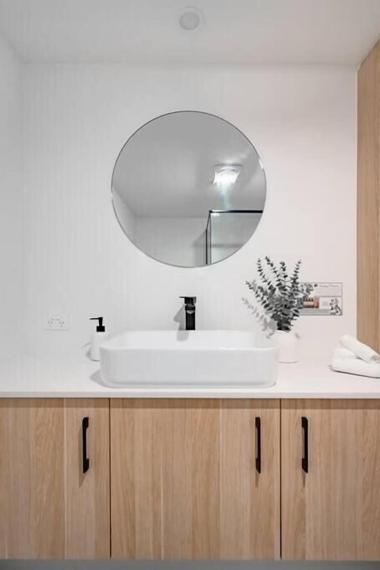 Ferienwohnung Coolum Gem With Bbq & Stunning Pool Coolum Beach Exterior foto
