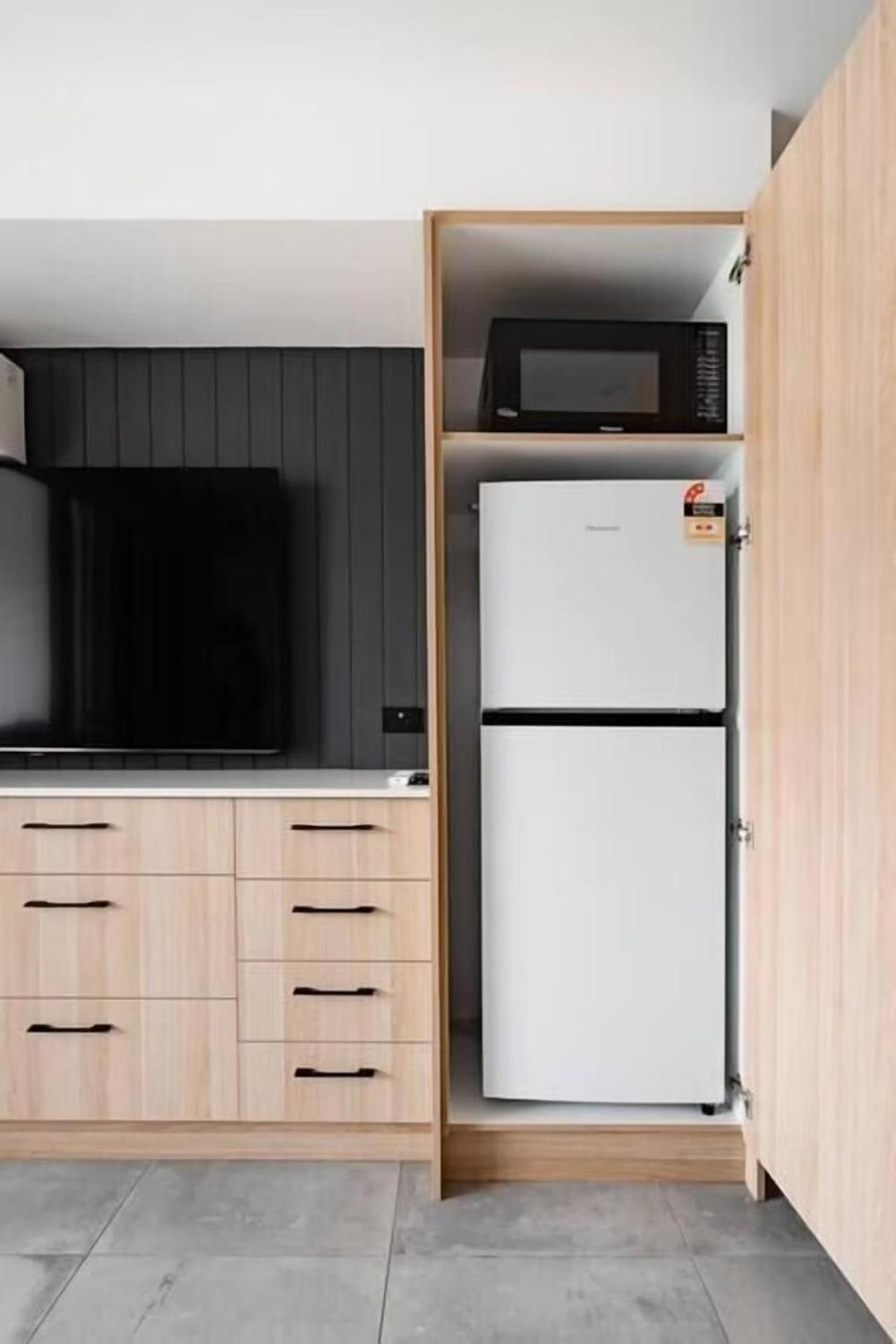Ferienwohnung Coolum Gem With Bbq & Stunning Pool Coolum Beach Exterior foto